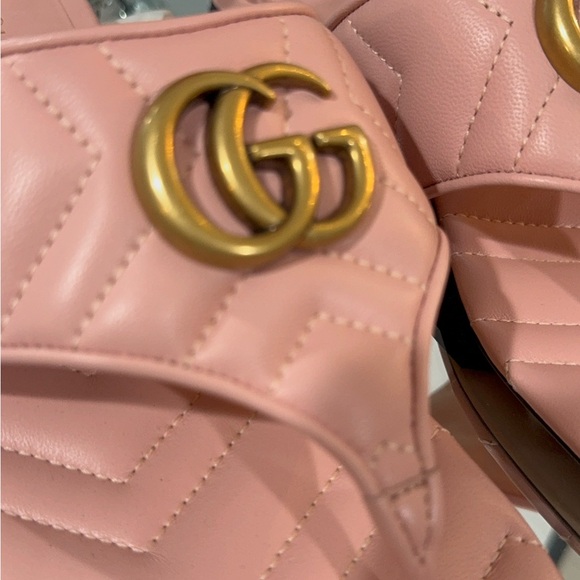 Double G Logo Leather Slides - Picture 4 of 14